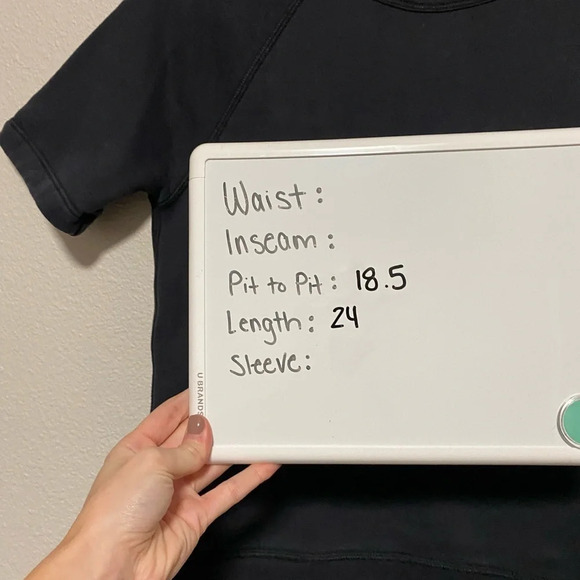 Everlane Navy Blue Short Sleeved Crewneck Thick Knit Tee - Picture 2 of 9